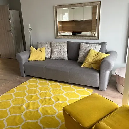 Apartment Krakowska Yellow Free Parking 1 *